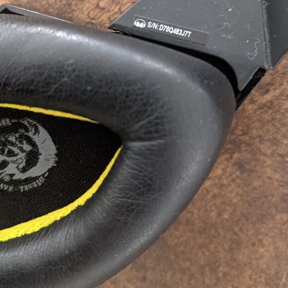 Monster Headphones (Diesel) - Picture 6 of 7